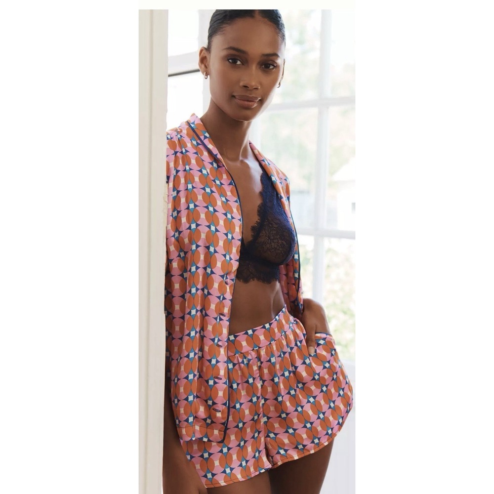 Anthropologie LyreBird Silky Printed Pajama Set Sold Out Print Top XL Shorts LG - Picture 2 of 16